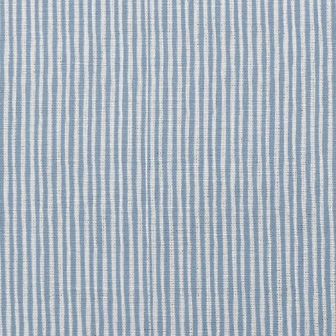 Maisa Blue Mist - Weißer gestreifter Leinenstoff, Blaue Streifen