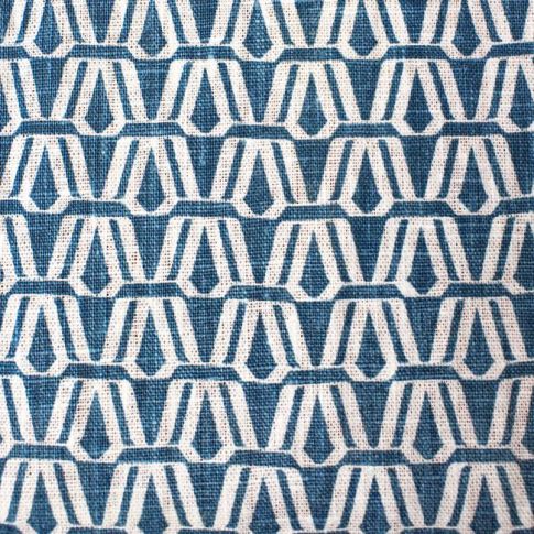 Ilva Denim - Weiß Leinenstoff, Blau abstraktes Muster